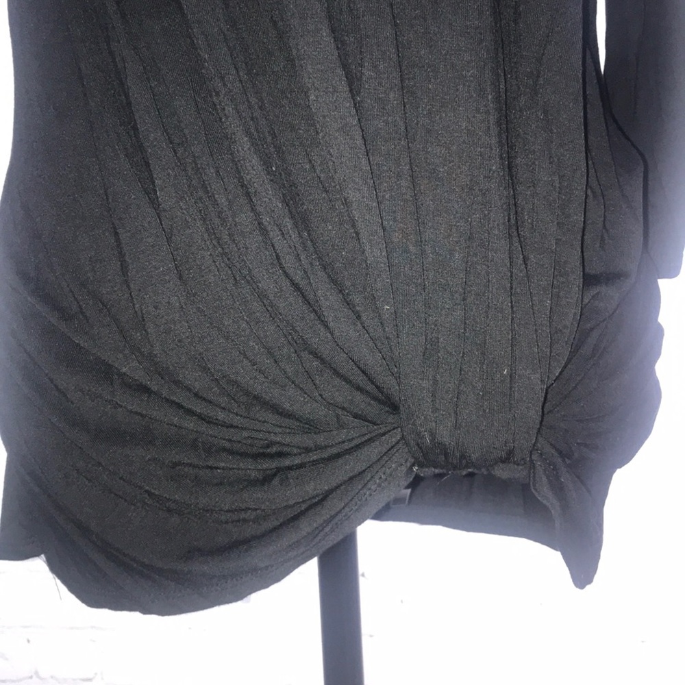 🆕 Maurices Black Long Sleeve Top - Picture 2 of 4